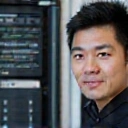 Portrait professionnel de David Chen, ingénieur logiciel senior chez FynoSpark.